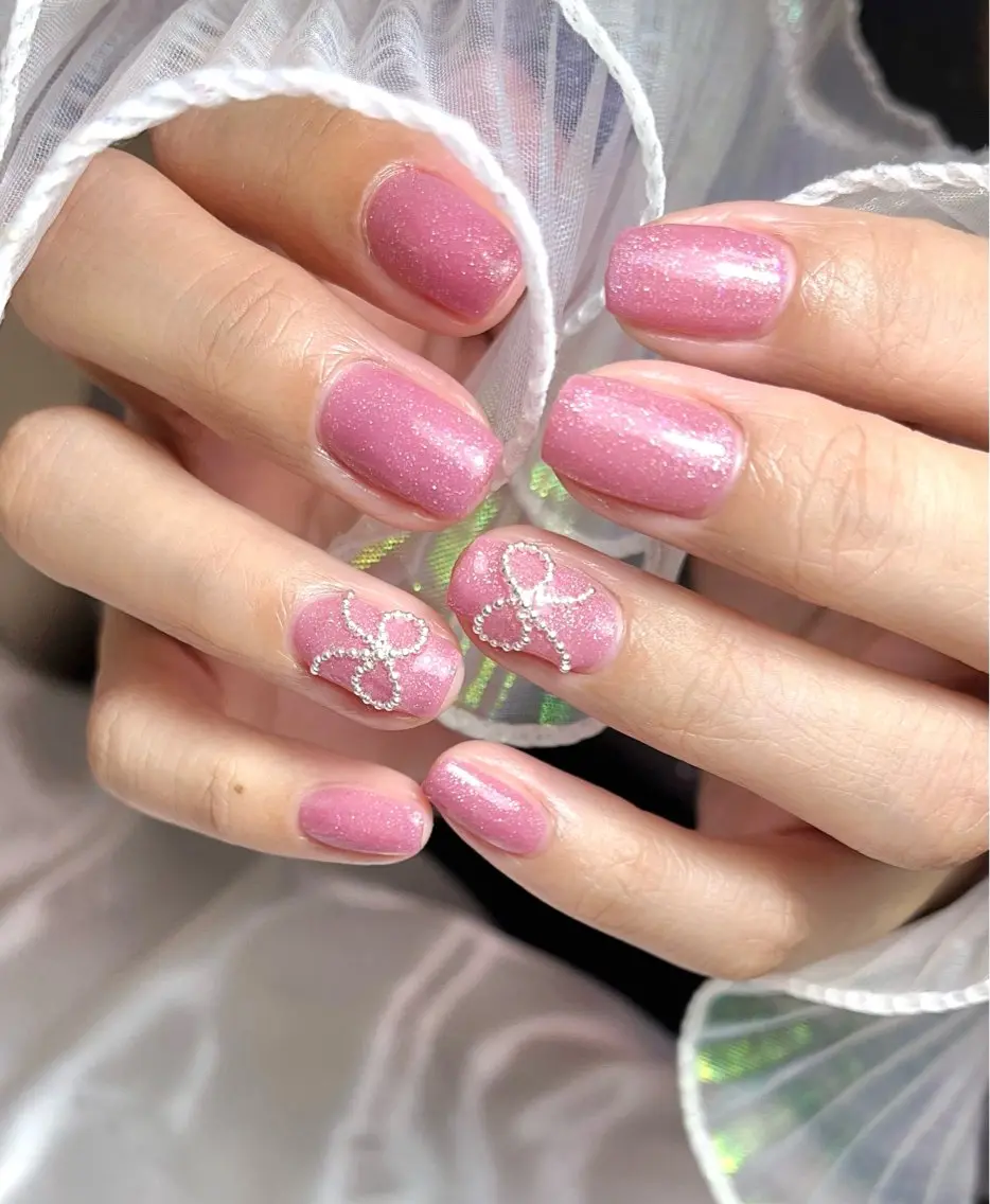 ネイル シンプルネイル ストーンネイル nails' it...のネイルデザイン
