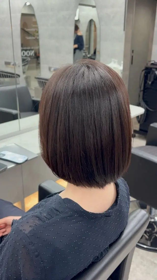 ミディアム 縮毛矯正 髪質改善ストレート/ 透明感カラー🥣🤍のヘアスタイル