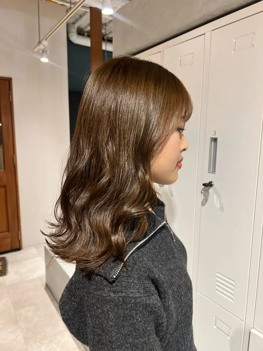 カラー ブリーチ 透明感カラー ブリーチなしカラー カット ヘアカラー トリートメント 🎀夏秋/レイヤー/ 透明感カラー🎀のヘアスタイル