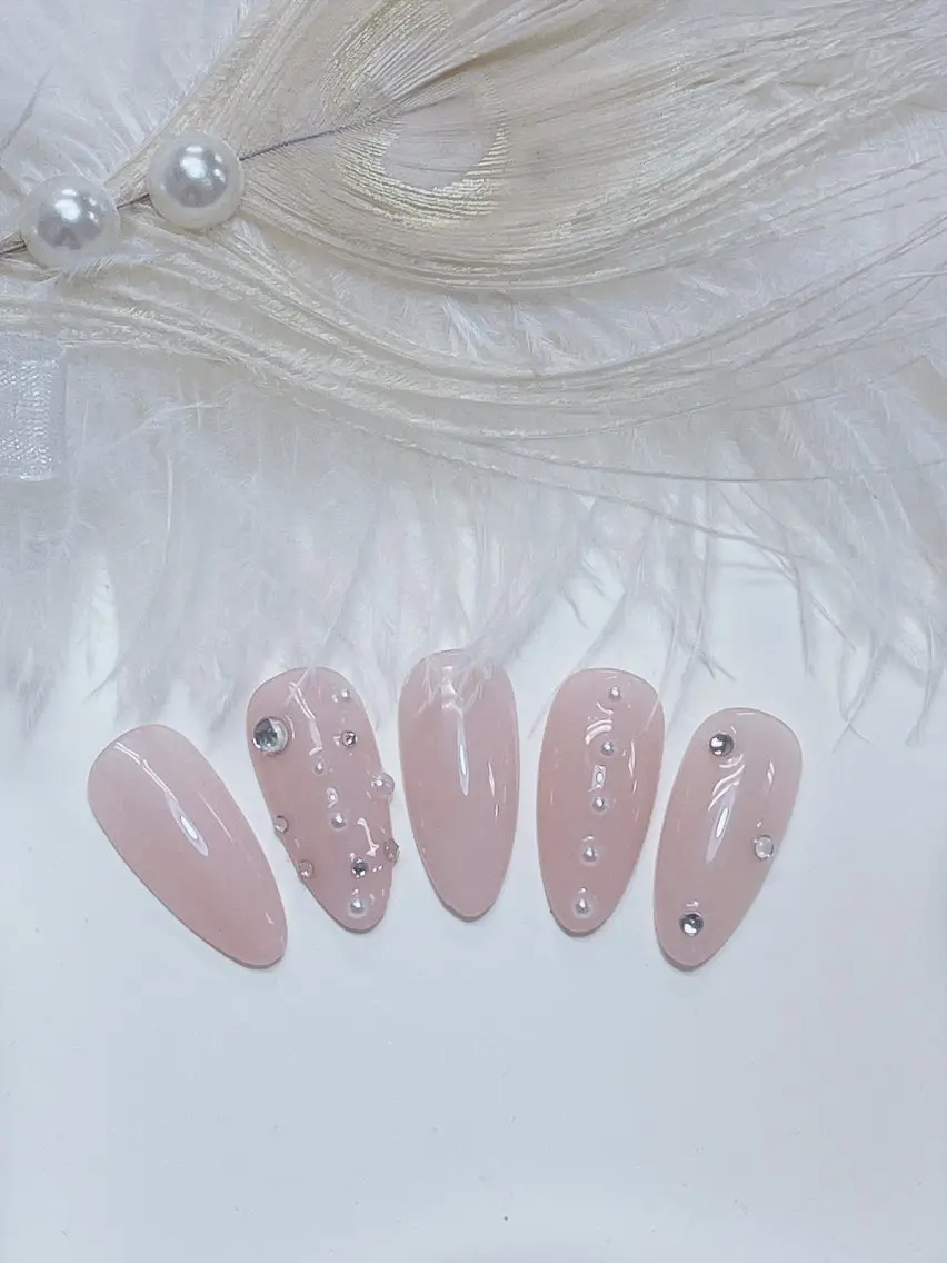 ネイル チークネイル フレンチネイル グラデーション キラキラネイル 韓国ネイル ハンドネイル DUO MI nail salonのネイルデザイン
