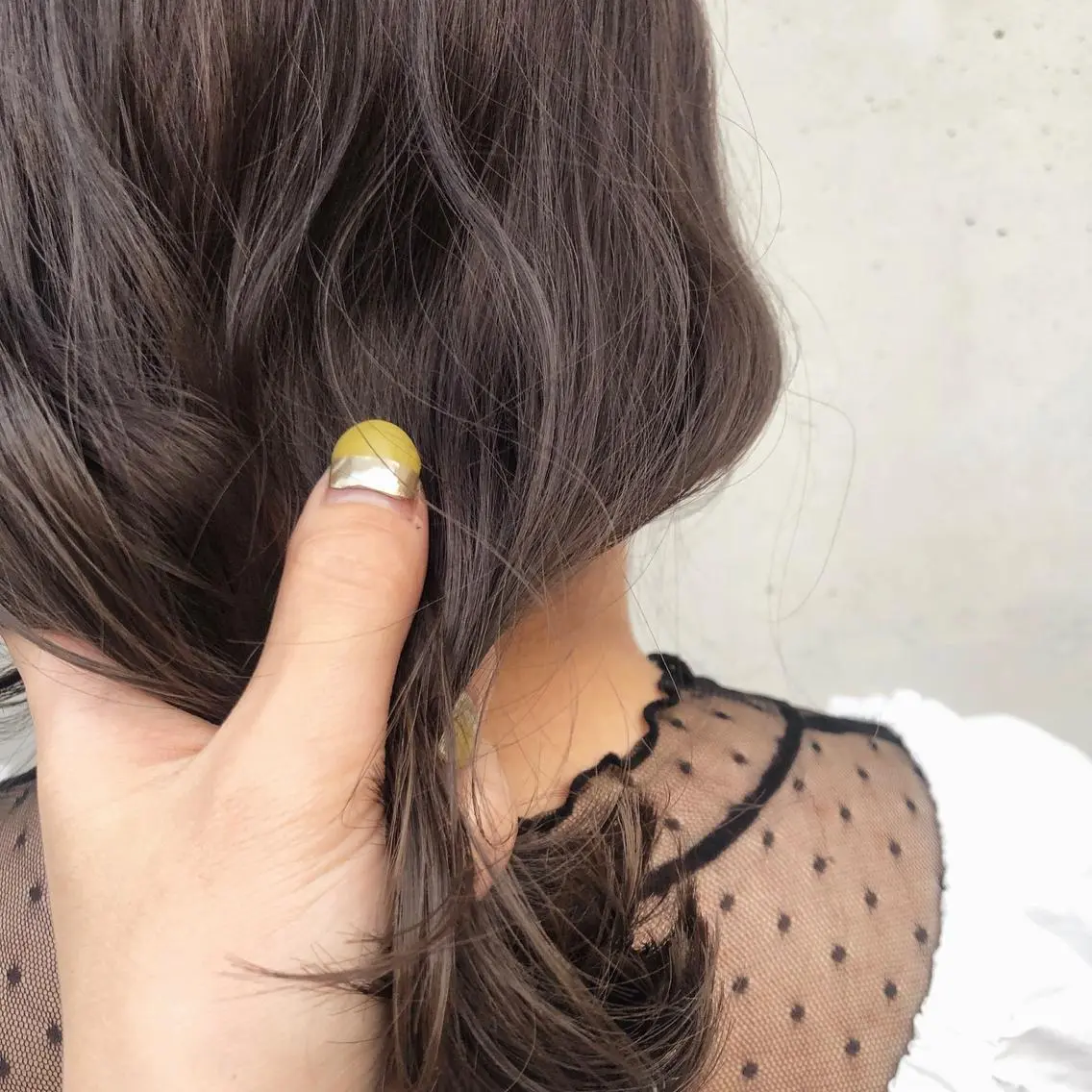 ミディアム カラー ヘアアレンジ ハイライトカラー ラベンダーカラー ハイライト カット ヘアカラー トリートメント 酸性縮毛矯正🧴韓国 レイヤー/髪質改善のヘアスタイル