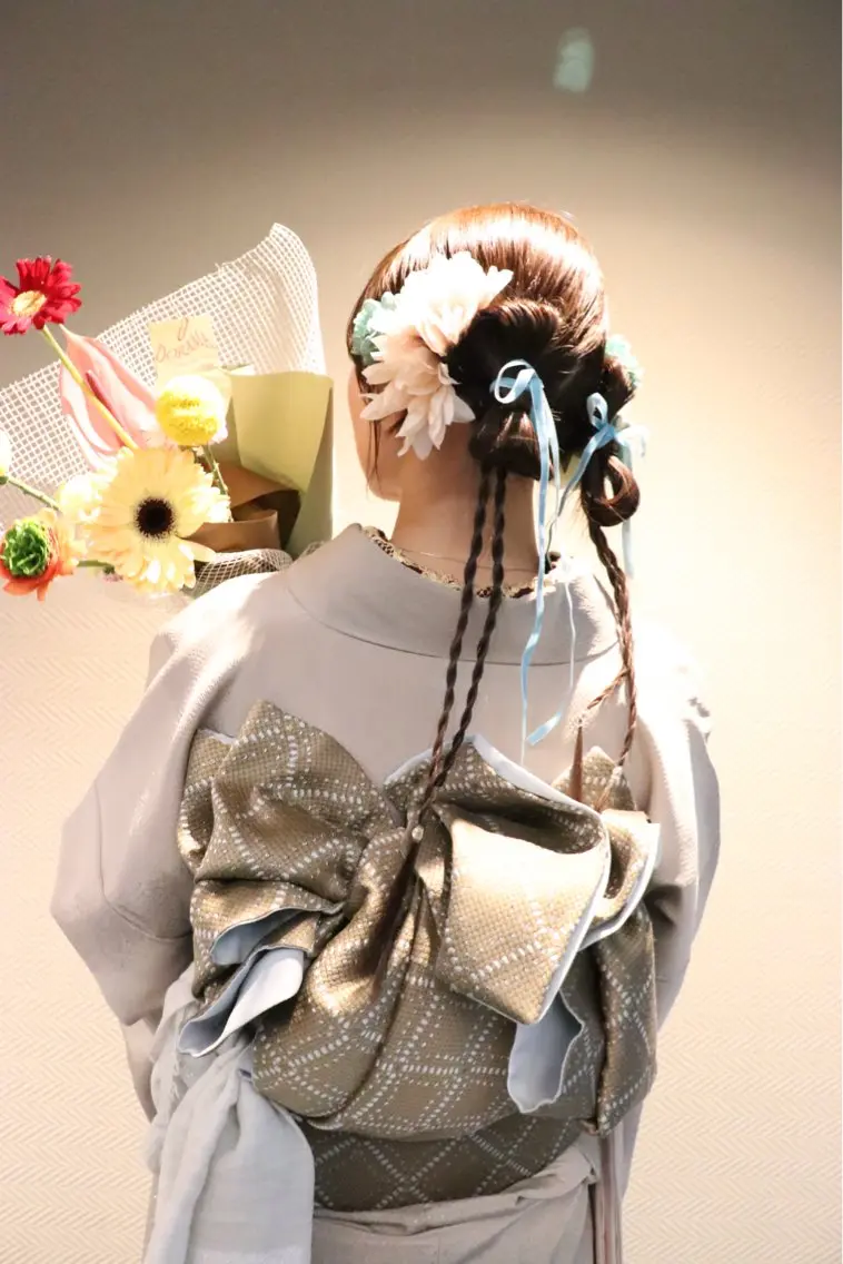 ヘアアレンジ 成人式 高野 優菜のヘアスタイル