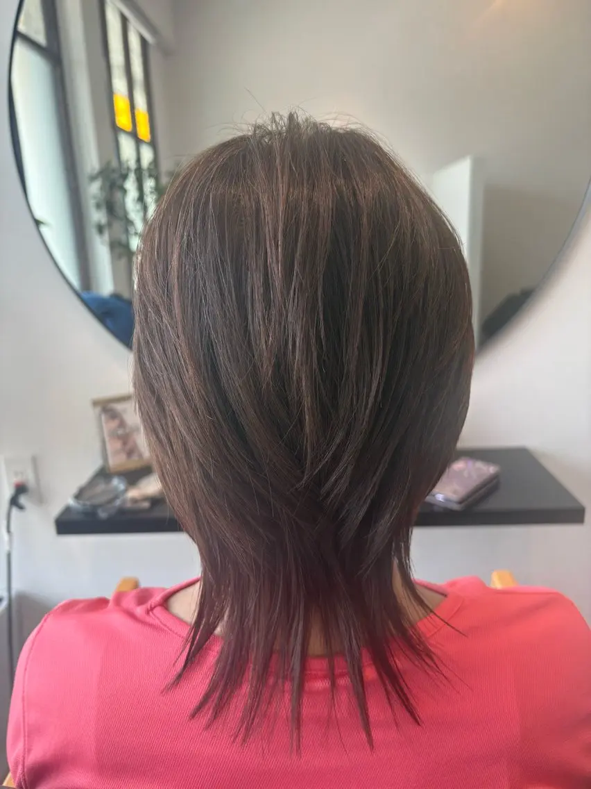 ミディアム レイヤーカット 永易 梓美のヘアスタイル