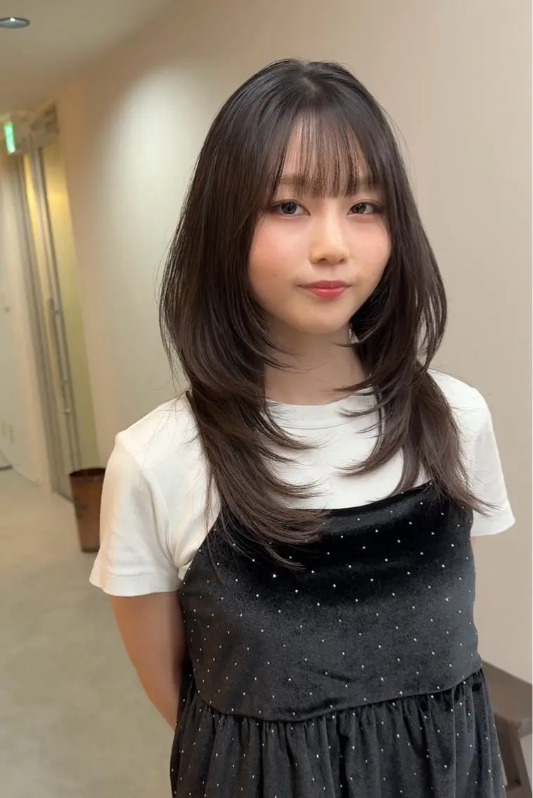 セミロング カラー ハッシュカット ハイレイヤー レイヤーカット カット 【韓国レイヤー特化 ハッシュカット】のヘアスタイル