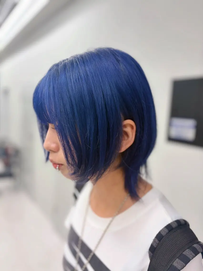 ショート カット ヘアカラー 徳永 美里愛のヘアスタイル