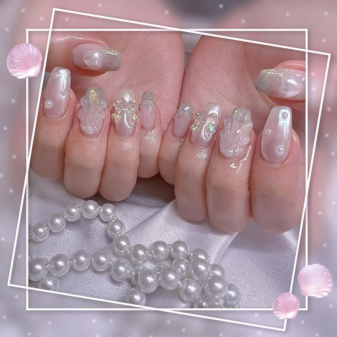 ネイル フレンチネイル グラデーション キラキラネイル 韓国ネイル マグネットネイル ハンドネイル ハンドケア Chill Nailsalonのネイルデザイン