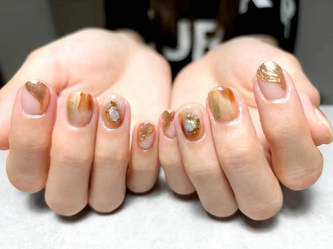 ネイル ジェルネイル ニュアンスネイル パラジェル ハンドネイル SALON yc.hacciのマツエク・マツパデザイン