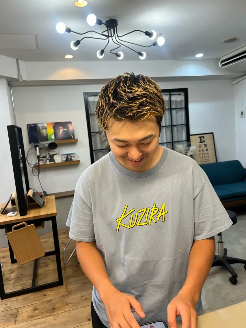 【疲れも一緒にリセット】 メンズカット+クイックヘッドスパの写真