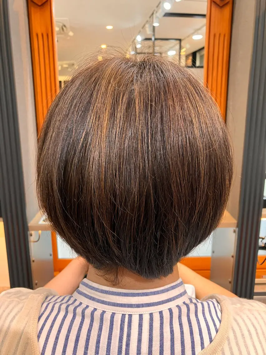 ショート カラー 🫧艶カラー osawa🐳🫧のヘアスタイル