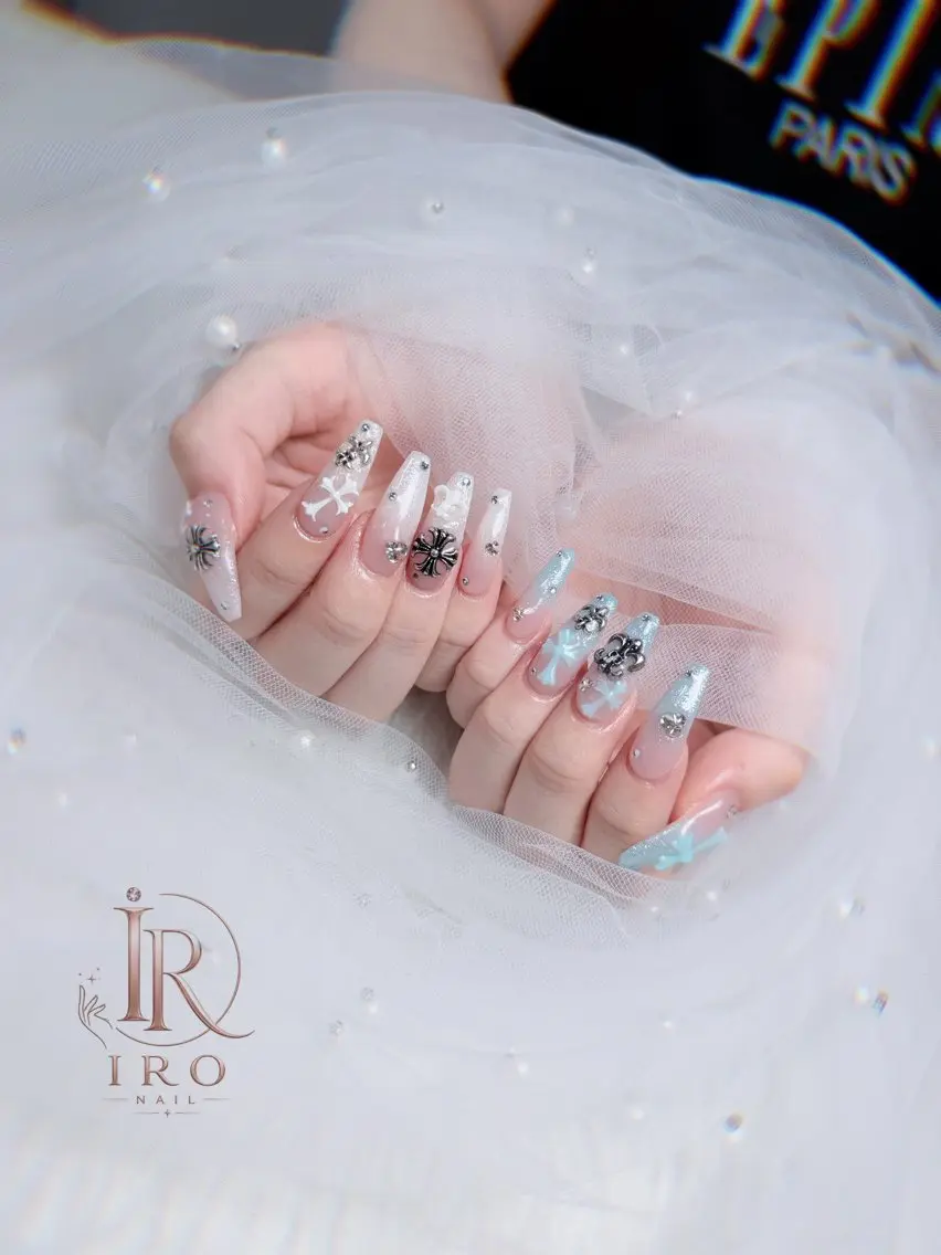 ネイル ハンドネイル IRO Nail Studioのネイルデザイン