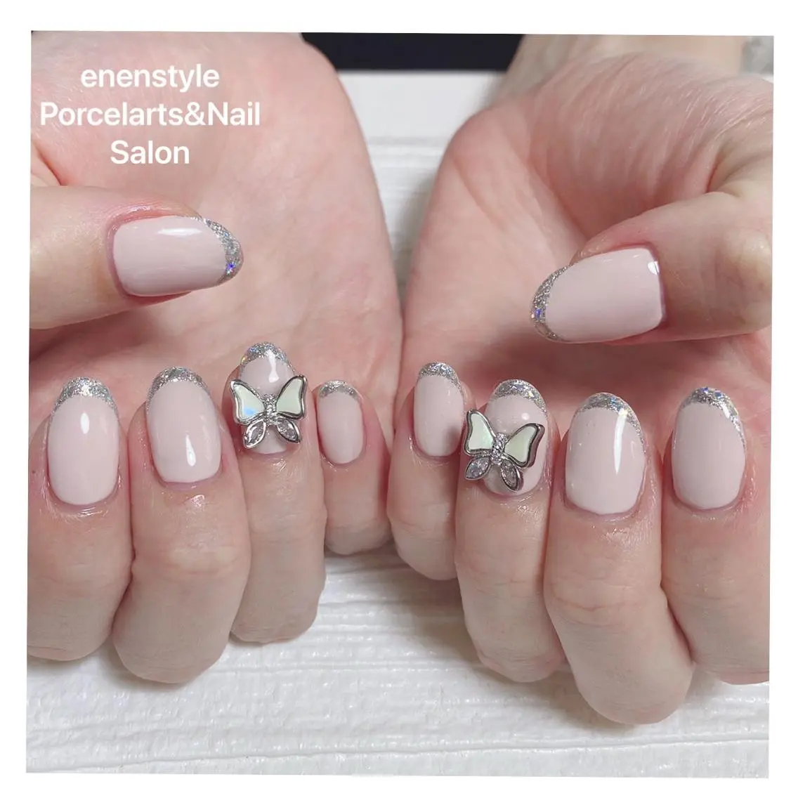 ミディアム ネイル 🐾enen style 🐾のネイルデザイン