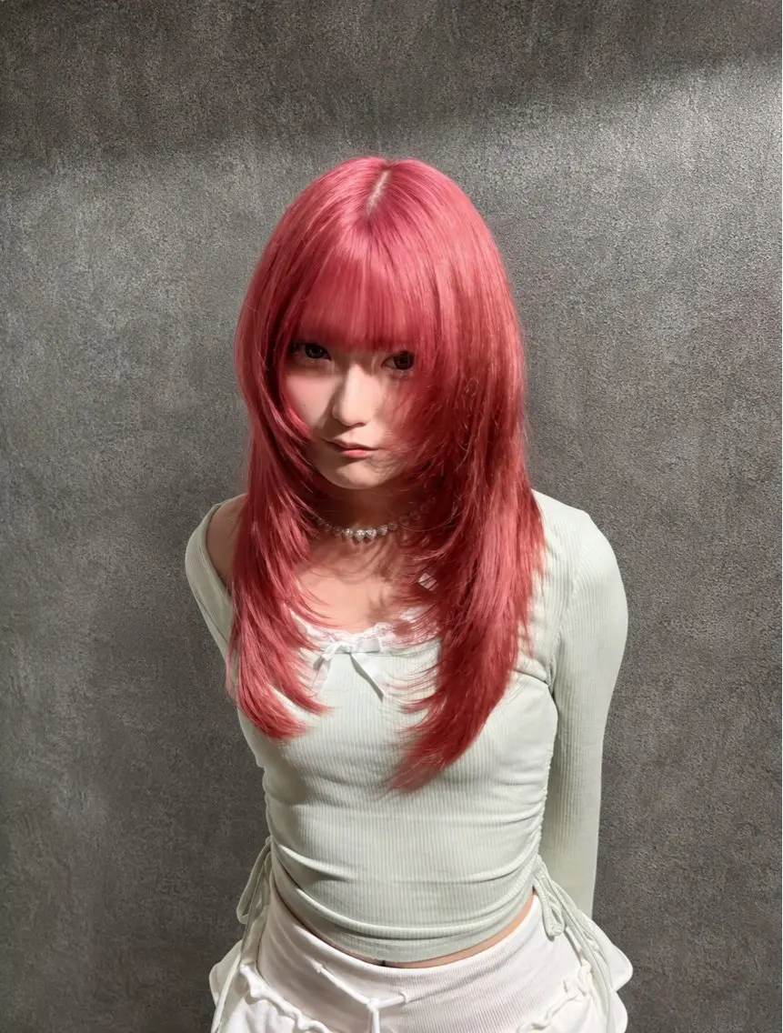 ロング カラー ブリーチ ダブルカラー ハッシュカット manabuデザイン カラー/ハイトーンのヘアスタイル