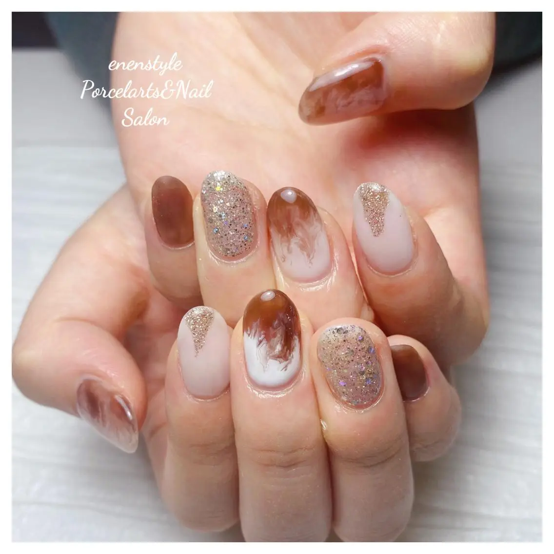 ミディアム ネイル 🐾enen style 🐾のネイルデザイン