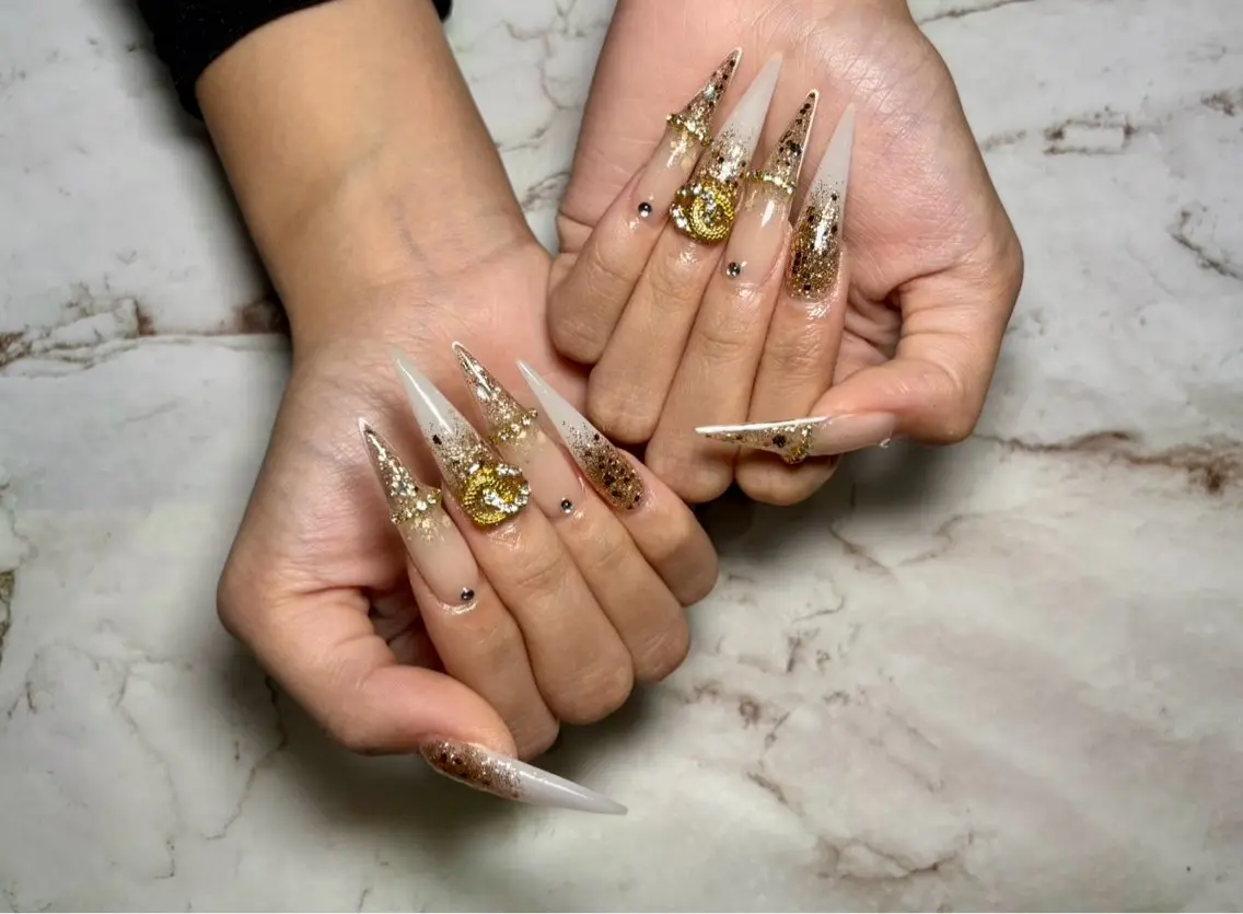 ネイル ロングネイル ハンドネイル NAIL salon ACEのネイルデザイン
