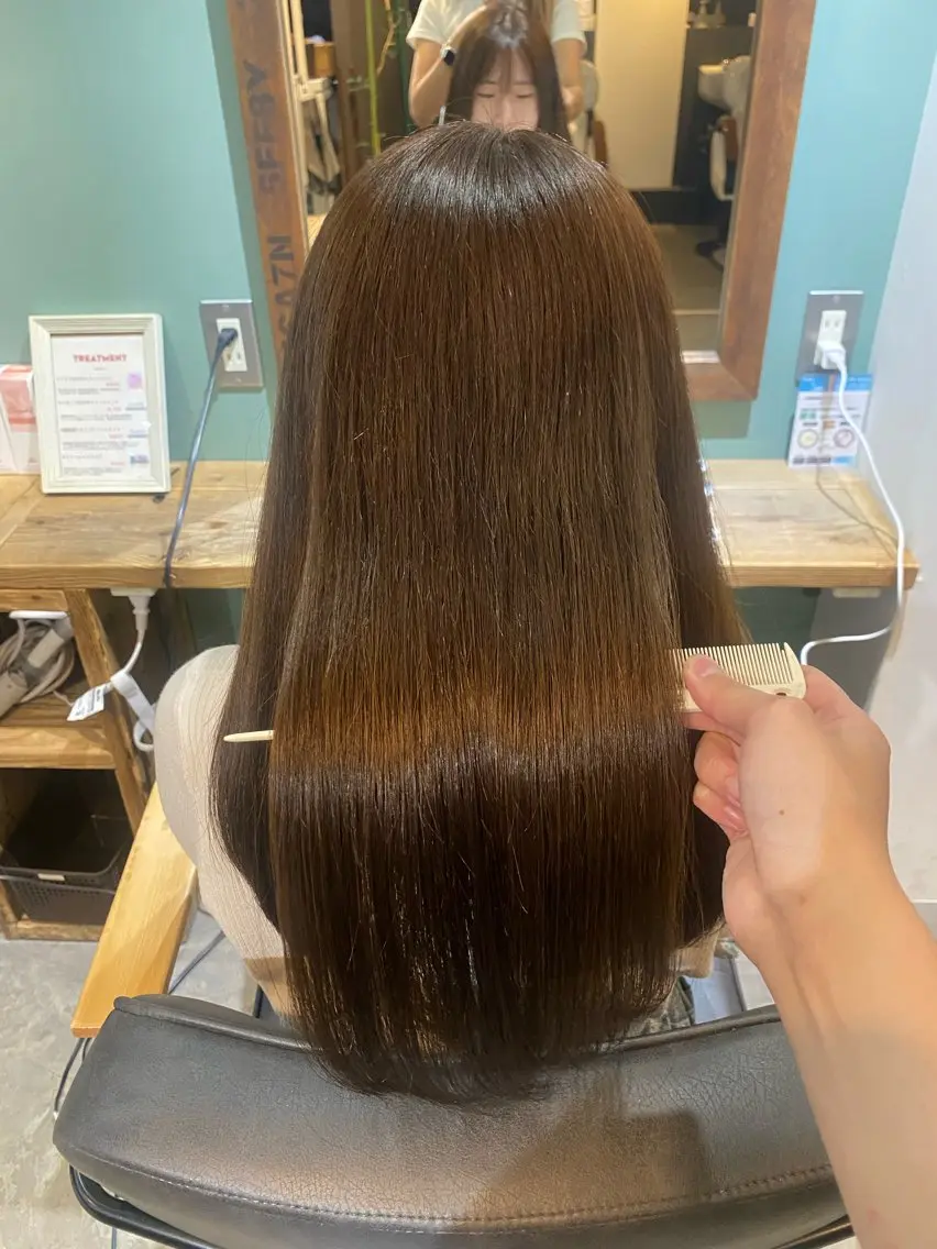 ロング 髪質改善 荒井 えみいのヘアスタイル