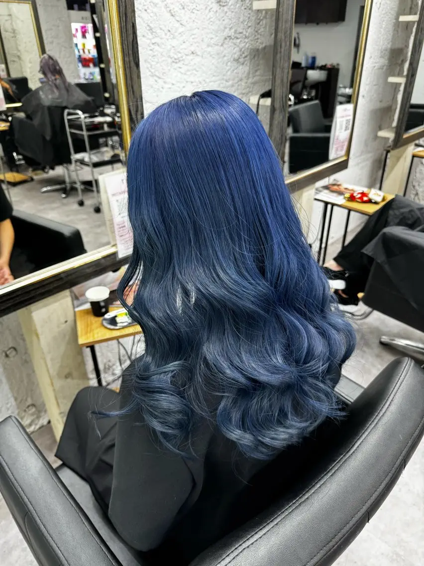 ロング ハイトーン/レイヤー 五島桜樫のヘアスタイル