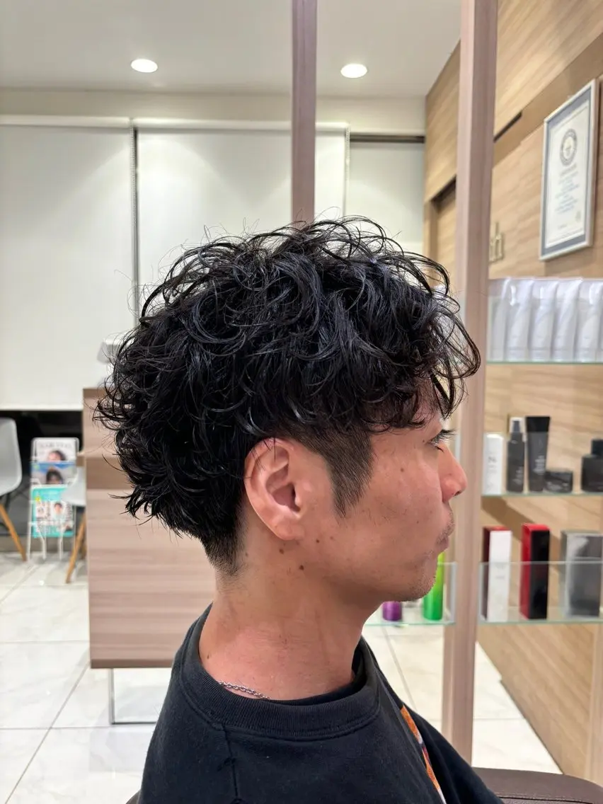 パーマ メンズ カット パーマ 🫧韓国レイヤー🫧 山本 侑平のヘアスタイル