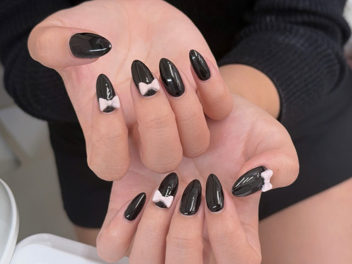 ネイル チークネイル ドット フレンチネイル グラデーション 韓国ネイル ハンドネイル Minette nailrinrinのネイルデザイン