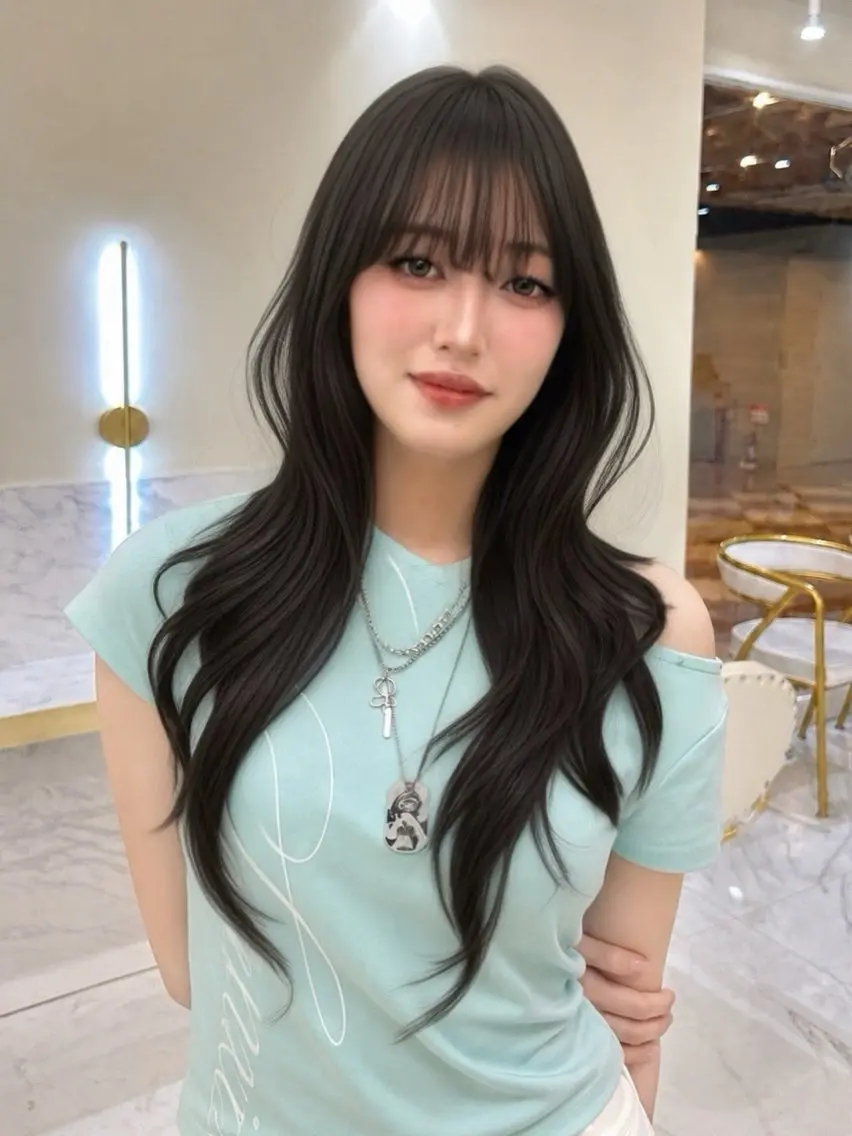 ロング カット ヘアカラー hiyori🎀 トレンドレイヤーのヘアスタイル