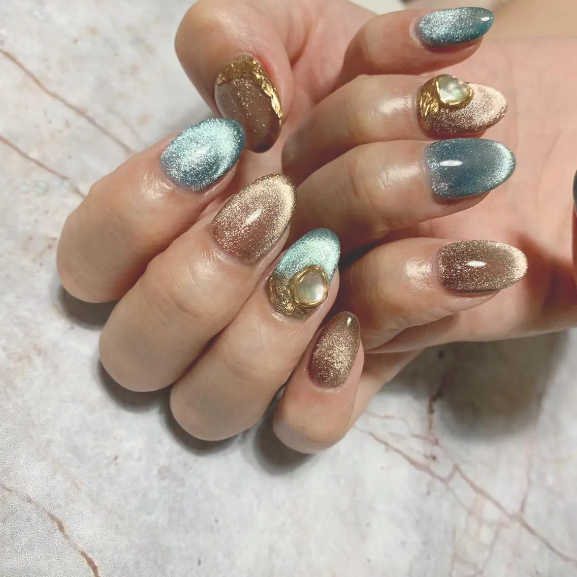 ネイル ハンドネイル nail room シュレムのネイルデザイン