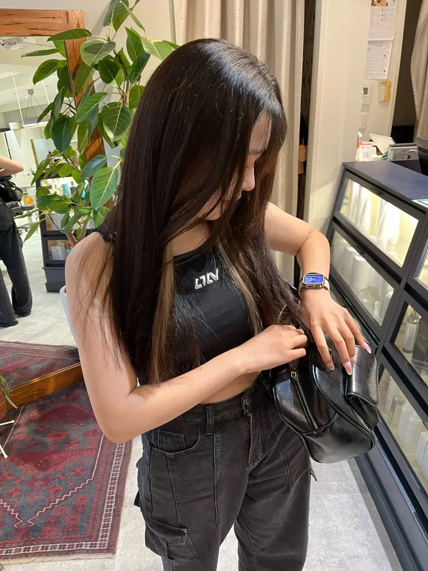 ロング カラー SIKI yuuna レイヤーカット🪽のヘアスタイル