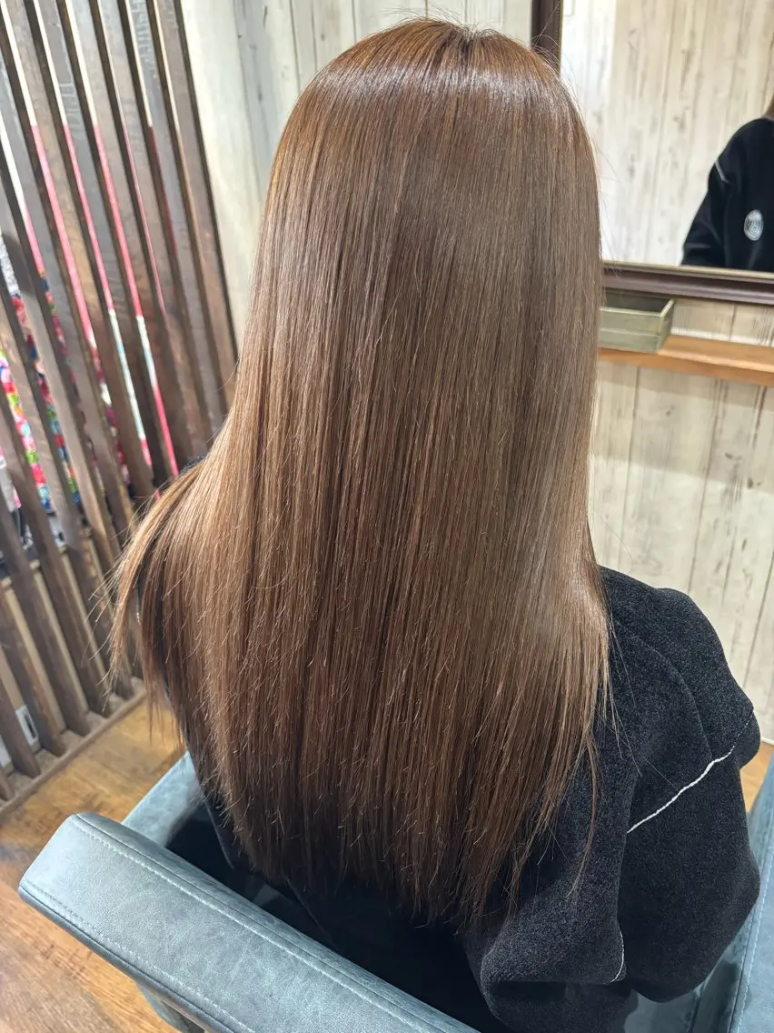 ロング カラー ベージュカラー ブリーチ ブラウンカラー ブラウンベージュ 透明感カラー . Sakurakoのヘアスタイル