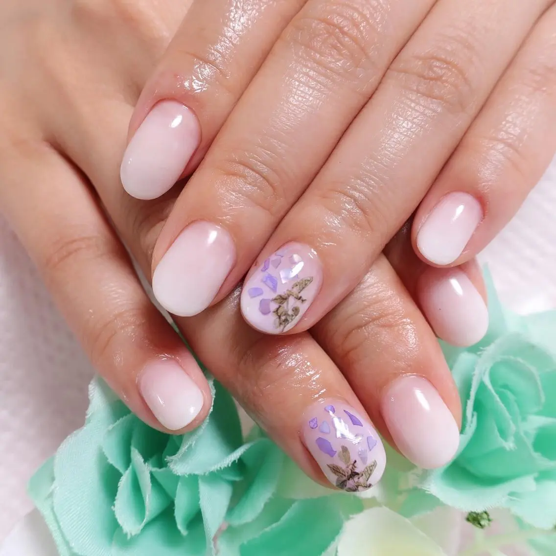 ネイル アートネイル シンプルネイル つきかわ ともみのネイルデザイン