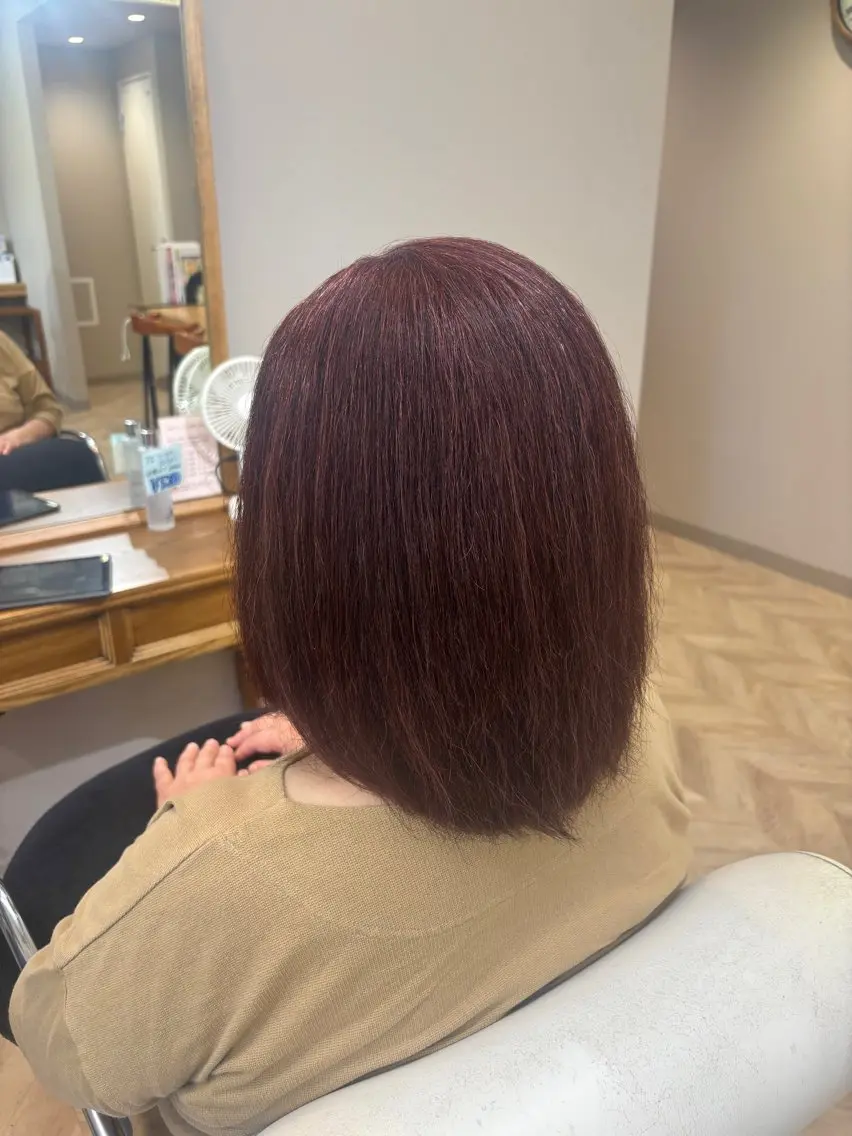 ミディアム カラー ピンクカラー 高坂 萌奈のヘアスタイル