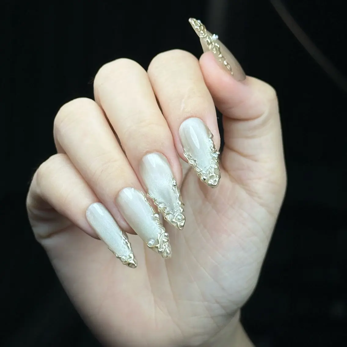 ネイル アートネイル ゴールド AME29 Nail ネイルサロンのネイルデザイン