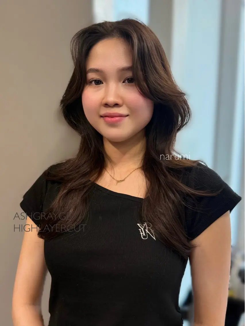 セミロング カラー 盛れ🎀韓国ヘア 美艶🇰🇷なるみのヘアスタイル