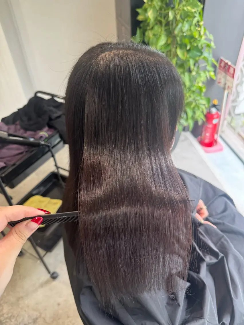 ロング 縮毛矯正 髪質改善✨️柴田 妃菜🧸のヘアスタイル