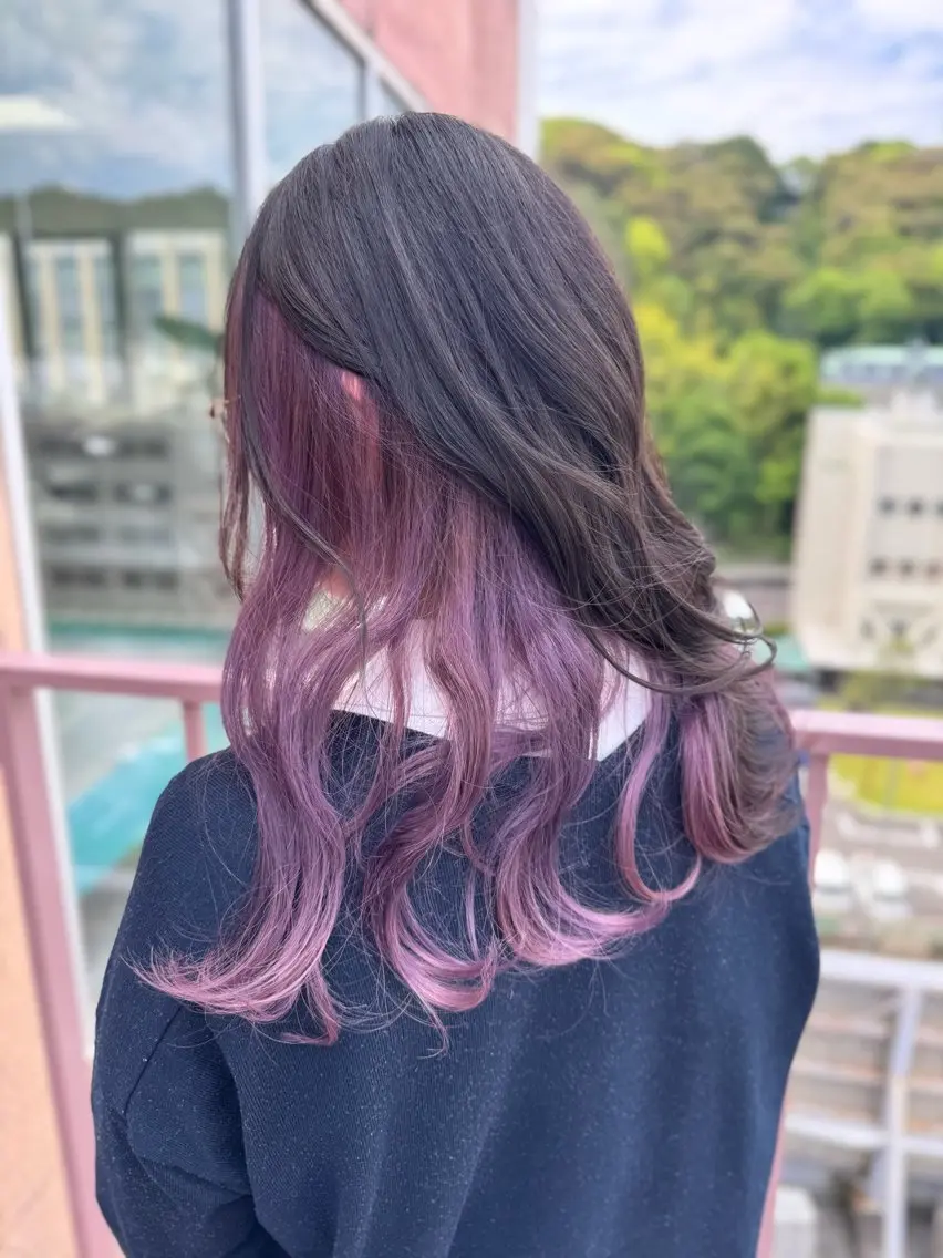 セミロング カラー パープルカラー ヘアカラー Viage （ビアージュ）のヘアスタイル