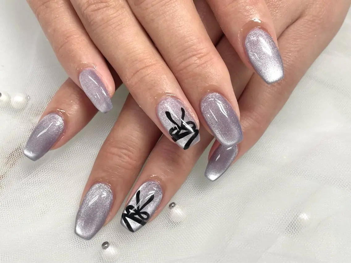 ネイル アートネイル ジェルネイル マグネットネイル パラジェル ワンホンネイル Nail Neige🐈🌙のネイルデザイン