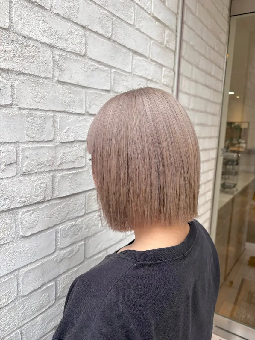 ブリーチありダブルカラー【ショート】 ☆肩上の写真