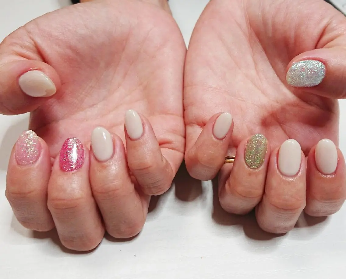 ネイル クリアネイル ラメ(グリッター) 春ネイル ハンドネイル Lilith Nailのネイルデザイン