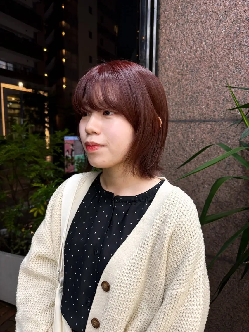ショート カラー ブリーチ カシス ダブルカラー レッドカラー Seeknext // Rukaのヘアスタイル