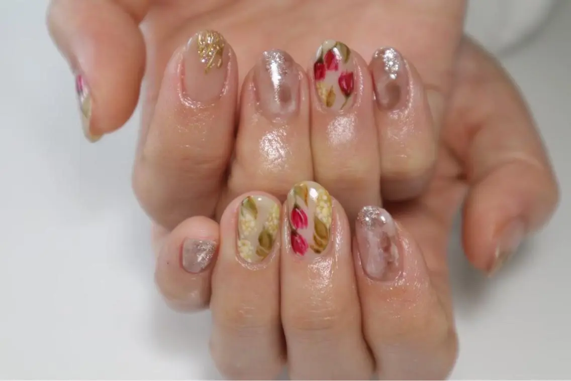 ネイル ☺︎na tsu…のネイルデザイン