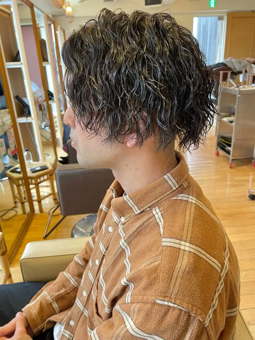 パーマ メンズ カット パーマ トリートメント 村松 寛太のヘアスタイル