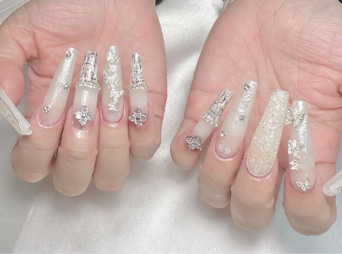 ネイル スカルプネイル lucky nail 歌舞伎町のネイルデザイン
