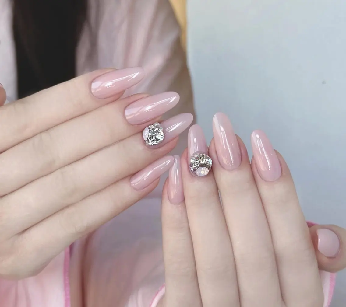 ネイル ハンドネイル エリ🫧 nail池袋東口のネイルデザイン