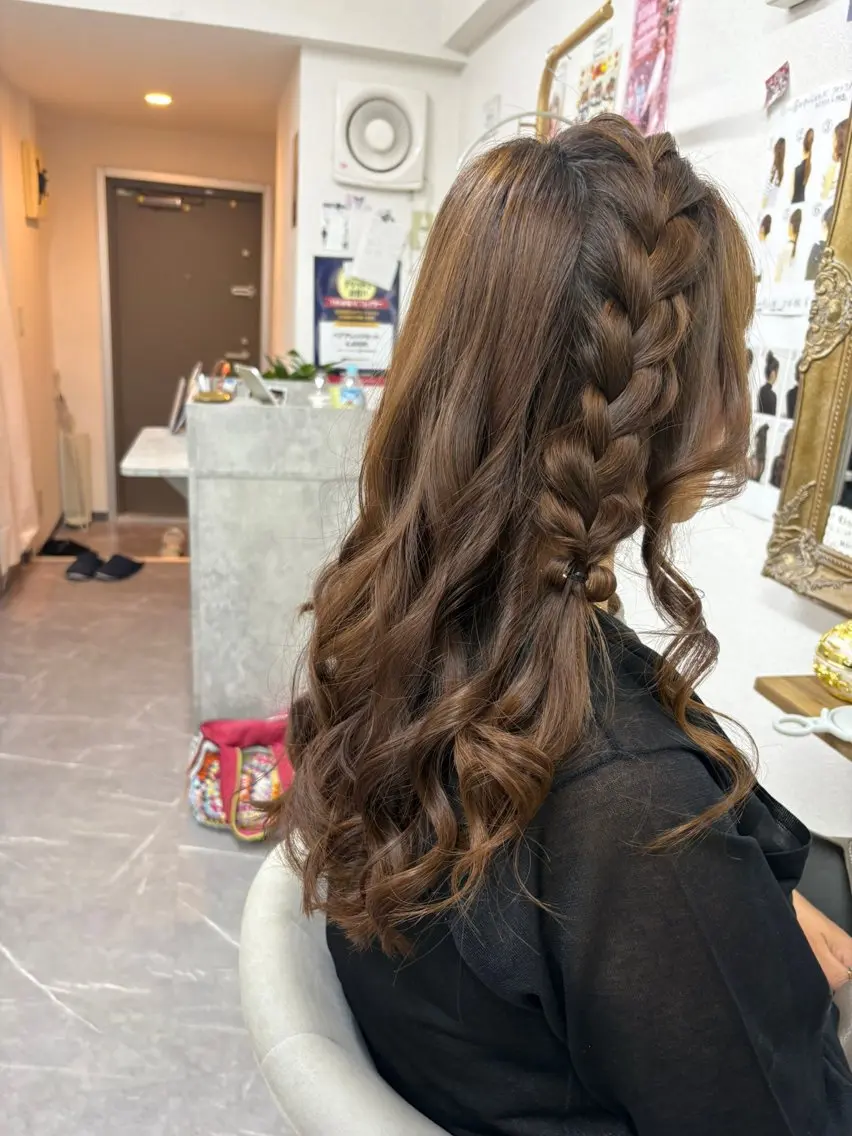 ヘアアレンジ ヘアサロン ミカヅキのヘアスタイル