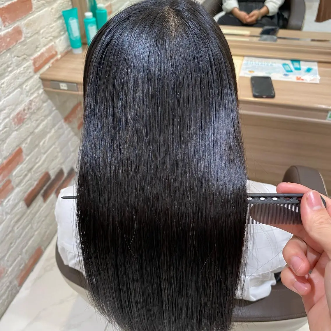 セミロング カット 縮毛矯正 トリートメント ✨美髪／縮毛矯正 講師 ／塚田健✨のヘアスタイル