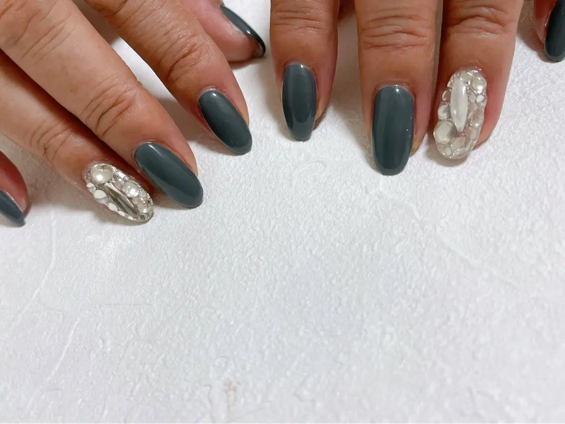 ネイル オーロラネイル フットネイル フレンチネイル ジェルネイル 韓国ネイル ハンドネイル kiki nail &brow二子玉川の眉毛・アイブロウイメージ