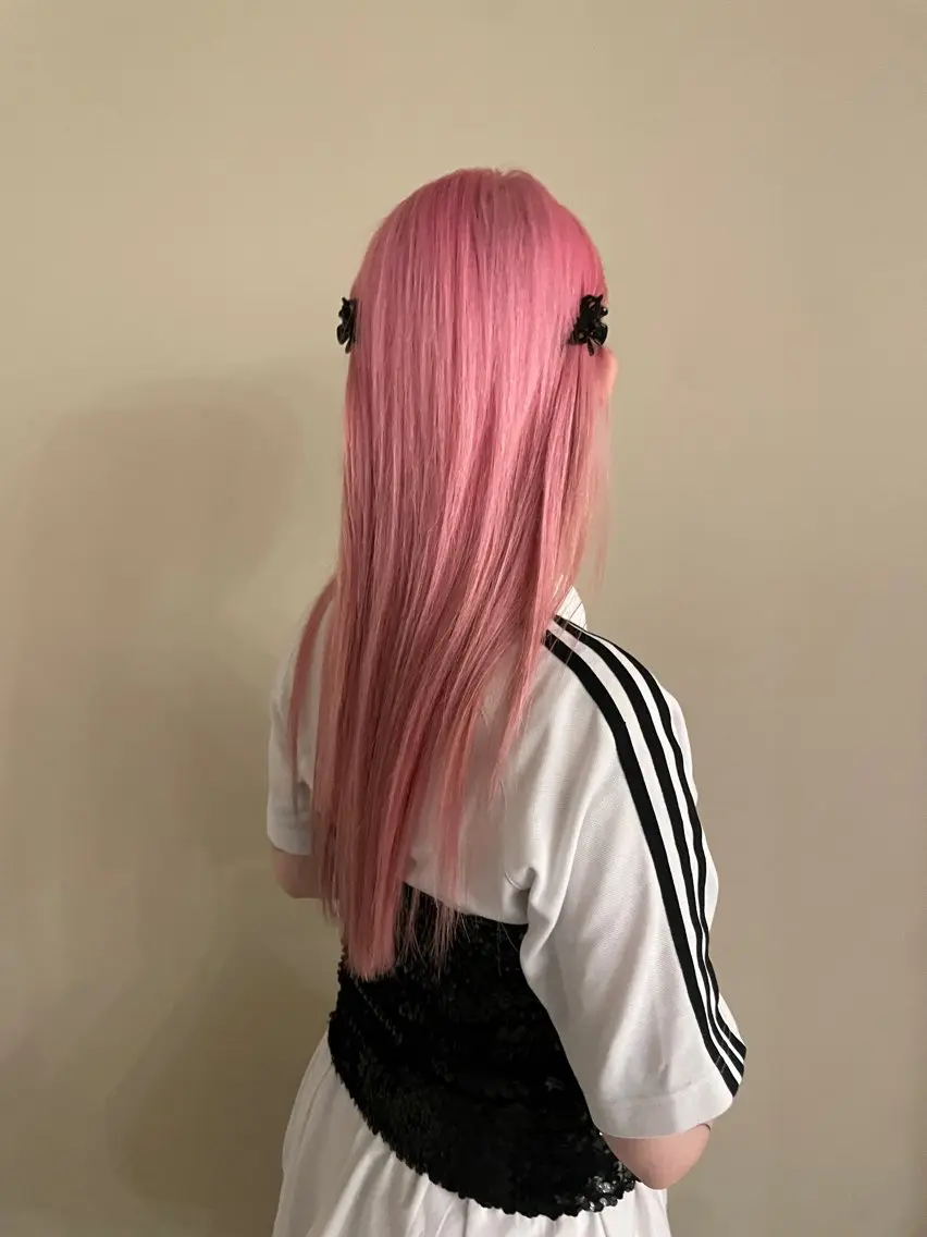 ロング ロング ヘアカラー sasa ササのヘアスタイル
