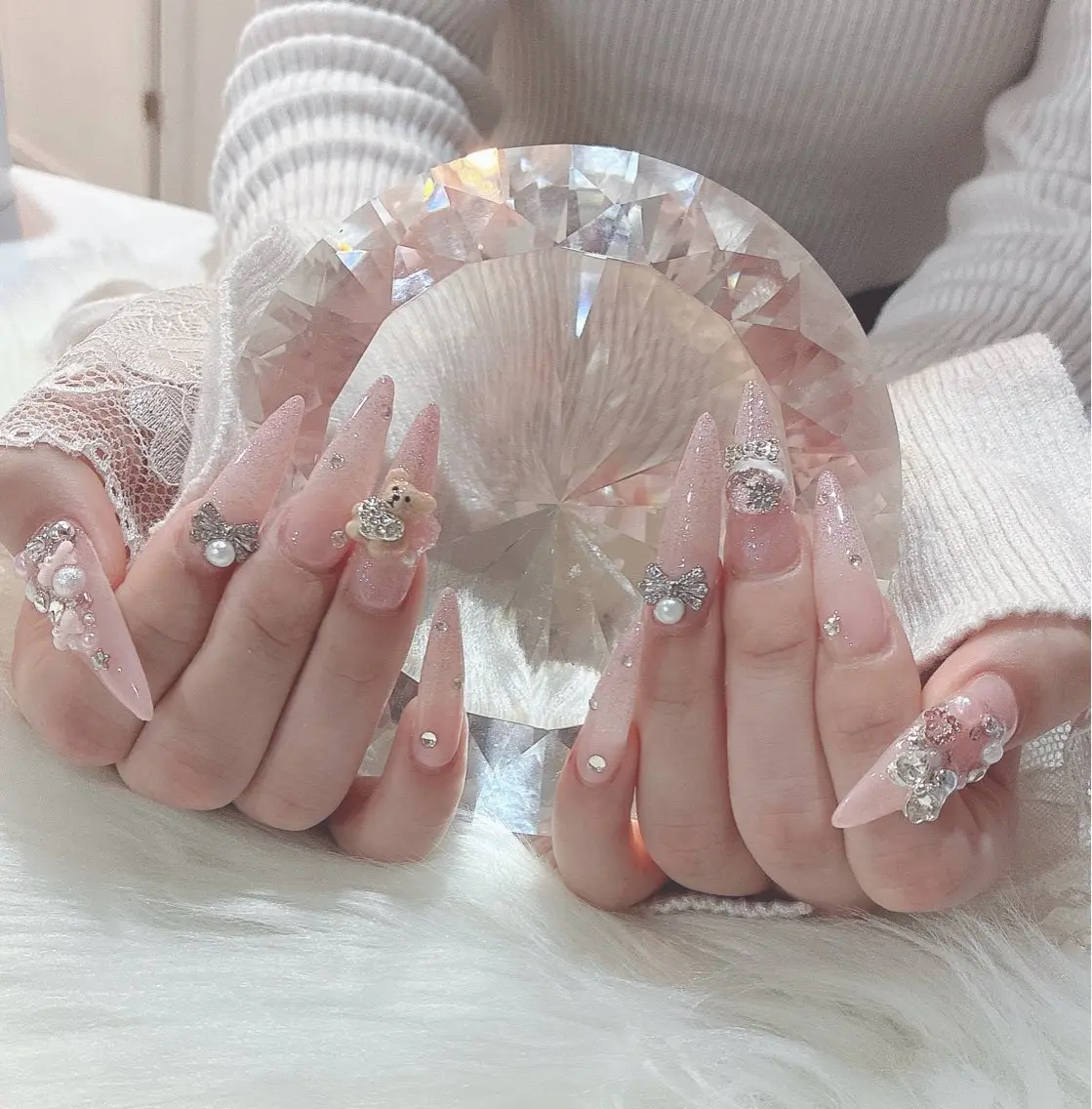 ネイル ハンドネイル LoaChaton kaeのネイルデザイン