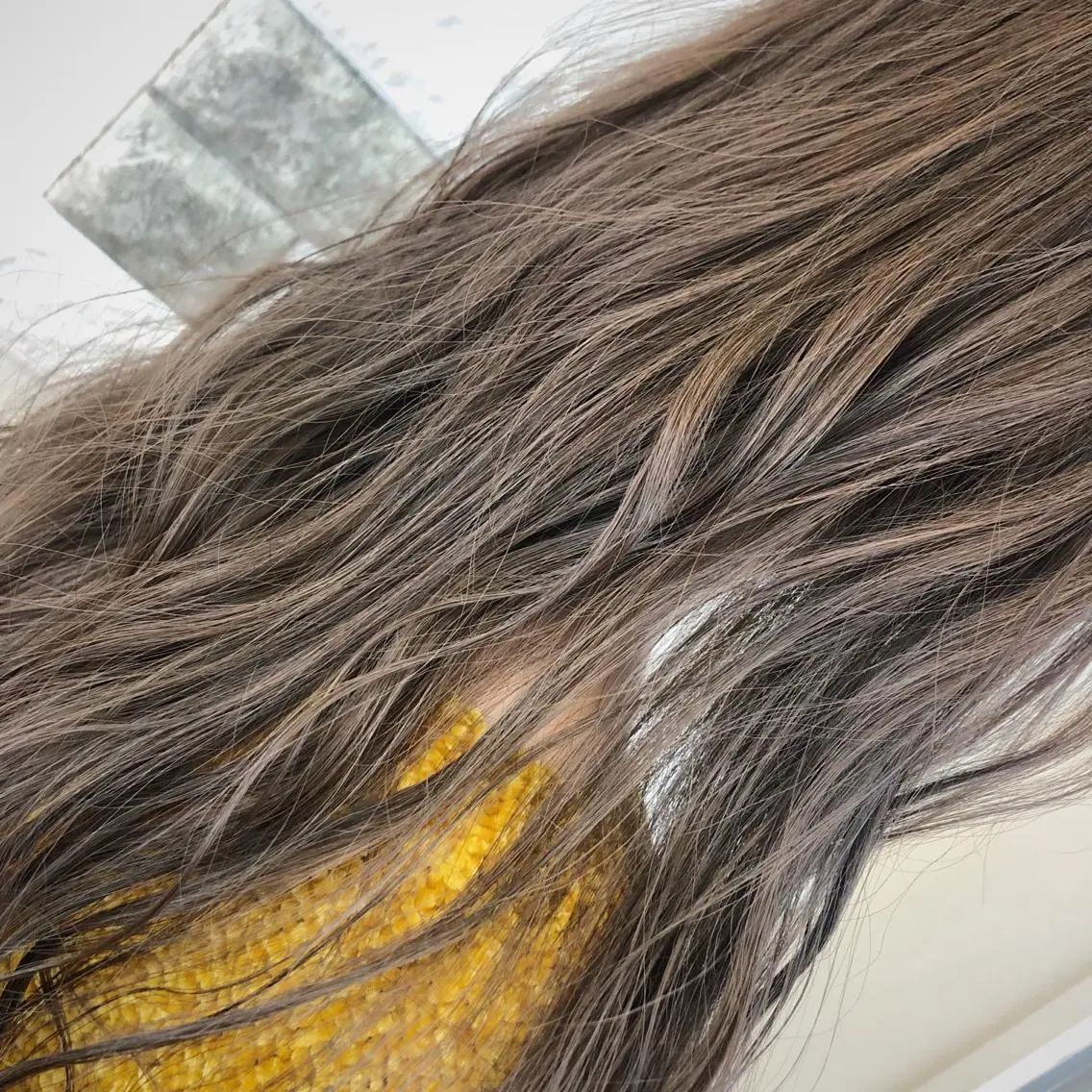 ロング カラー ブリーチ グレージュ ミルクティーグレージュ これた🧸ヘアメ職人 ♡髪質改善♡カラーのヘアスタイル