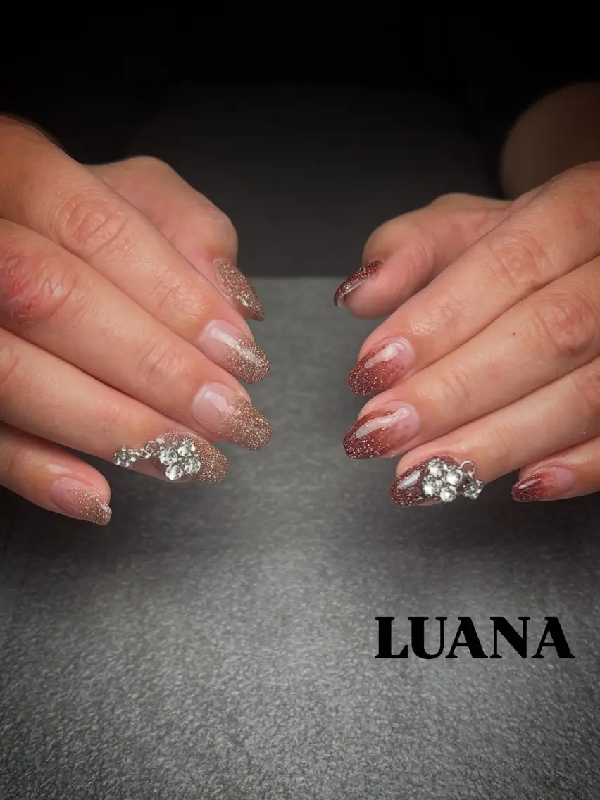 ネイル フラッシュネイル グラデーション ハンドネイル nail salon LUANAのネイルデザイン