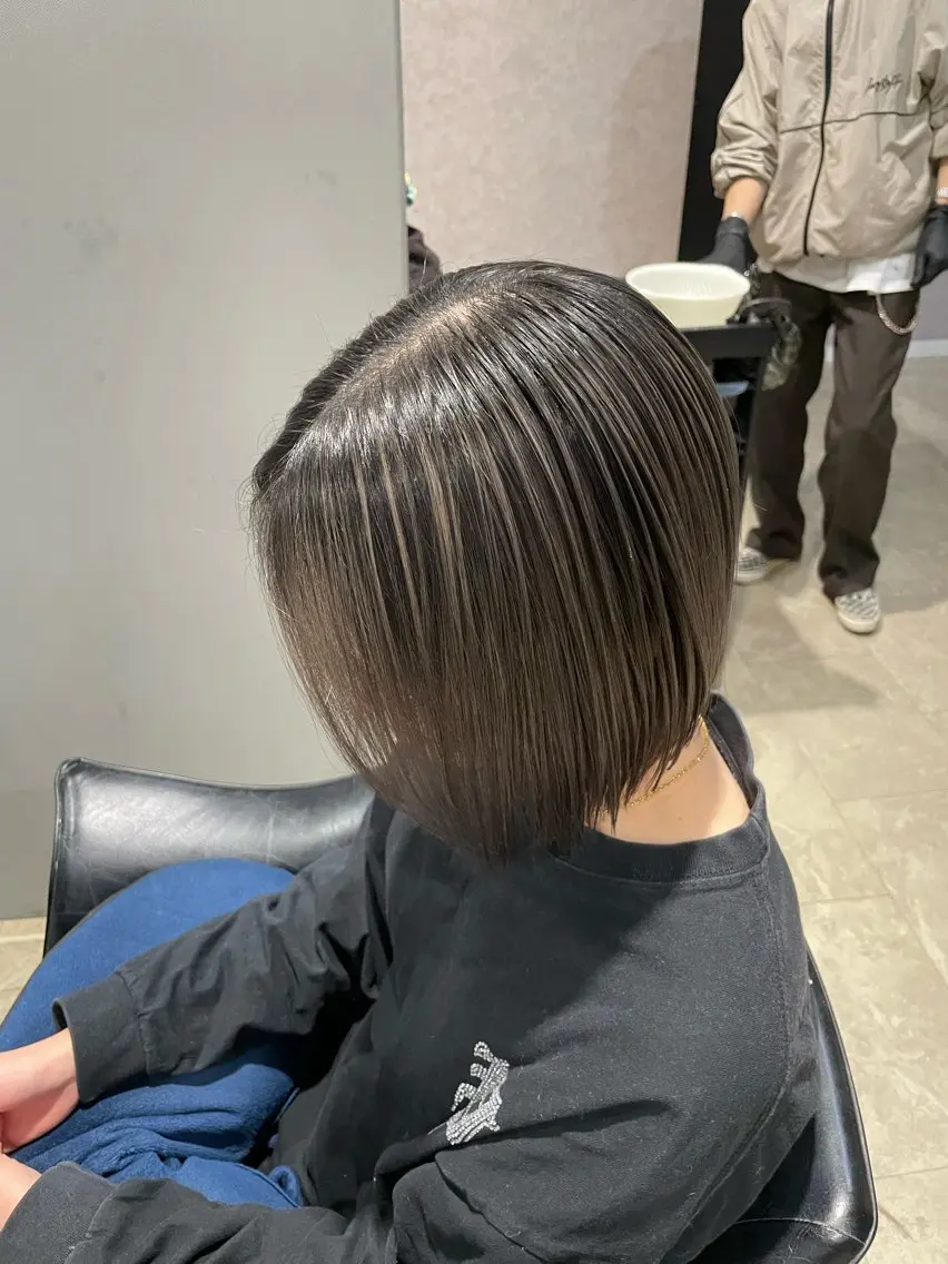 ショート カラー バレイヤージュ レイヤーカット ヘアカラー バレイヤージュ特化｜ Takuのヘアスタイル