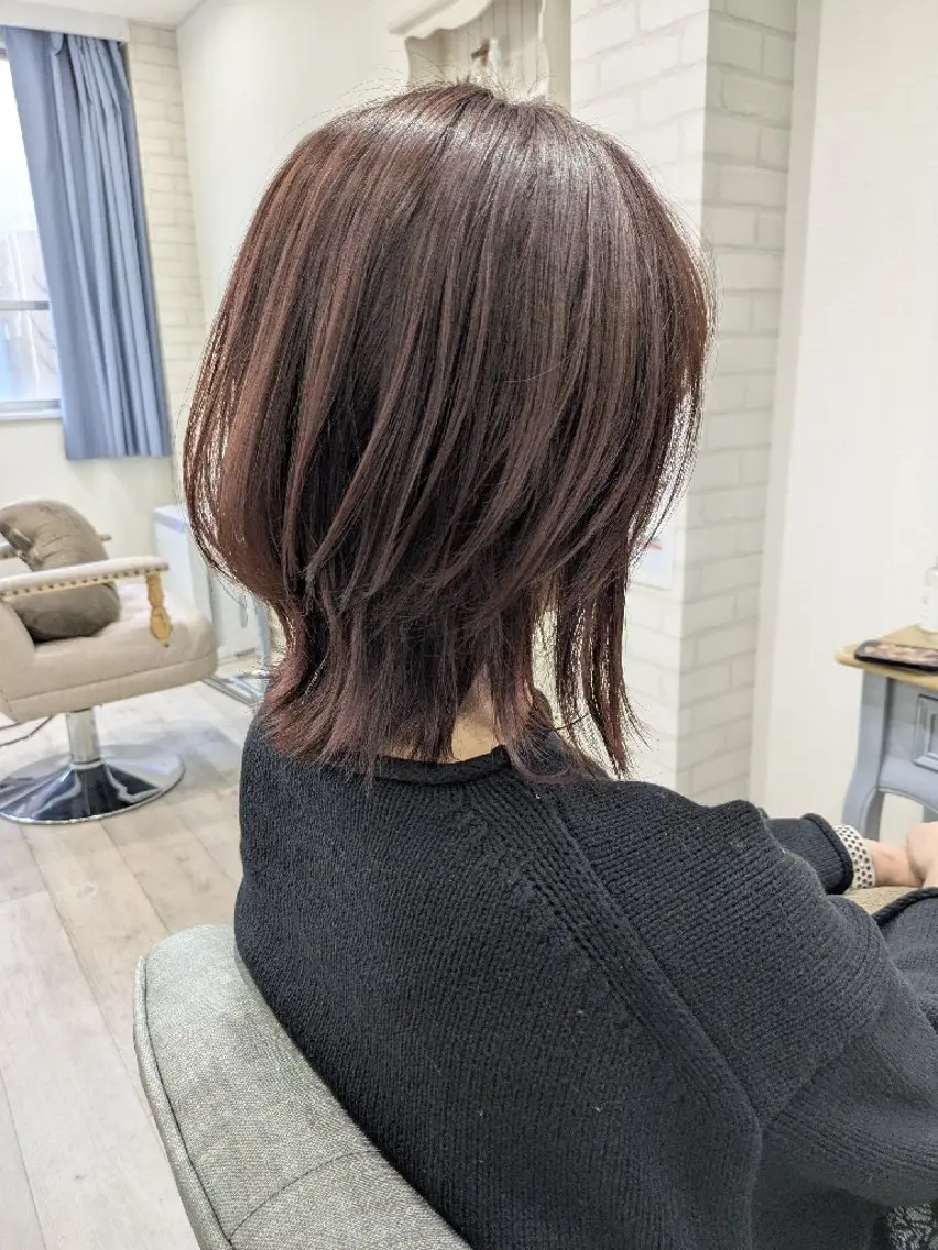 ミディアム ミヤザキ マサユキのヘアスタイル