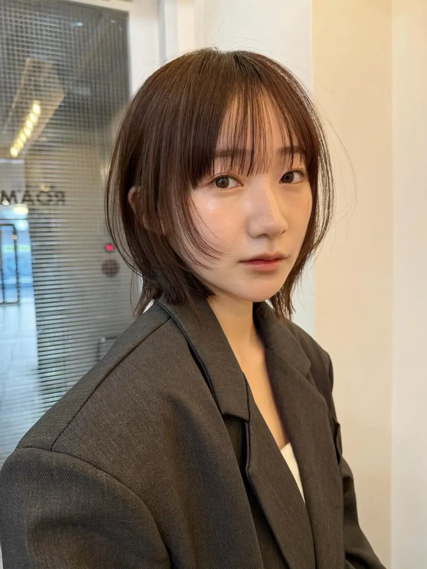 ミディアム カラー カット ヘアカラー トリートメント ‎♡アヤメ/レイヤー ボブ♡渋谷のヘアスタイル